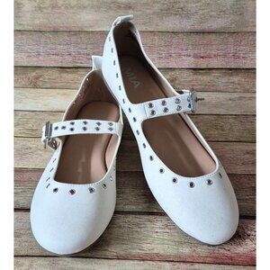NWOT MIA Ulani Mary Jane Ballet Womens Off White Flats Casual Size 8.5M Grommet